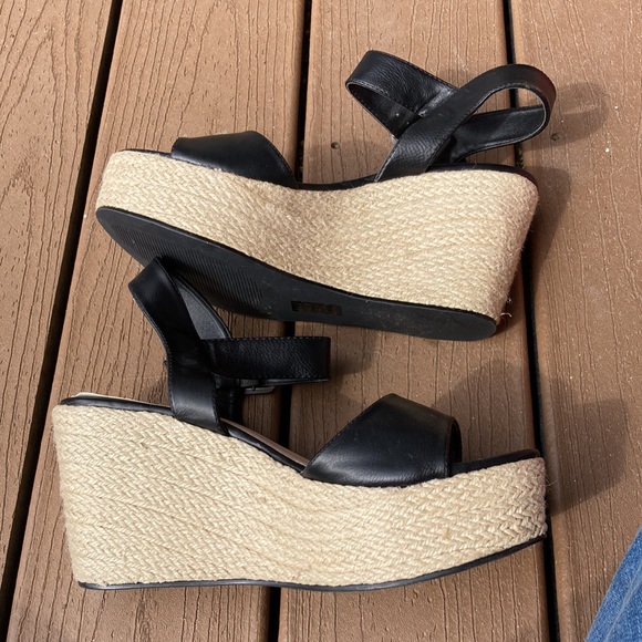 Michael Antonio black wedge heel espadrilles 4” size 8.5 - Picture 4 of 7